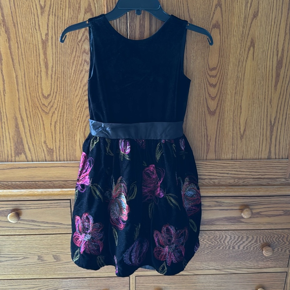 BEAUTIFUL DESIGNER GIRLS VELVET DRESS BY ISABEL GARRETON, SZ 8, NWOT, BOLD COLOR
